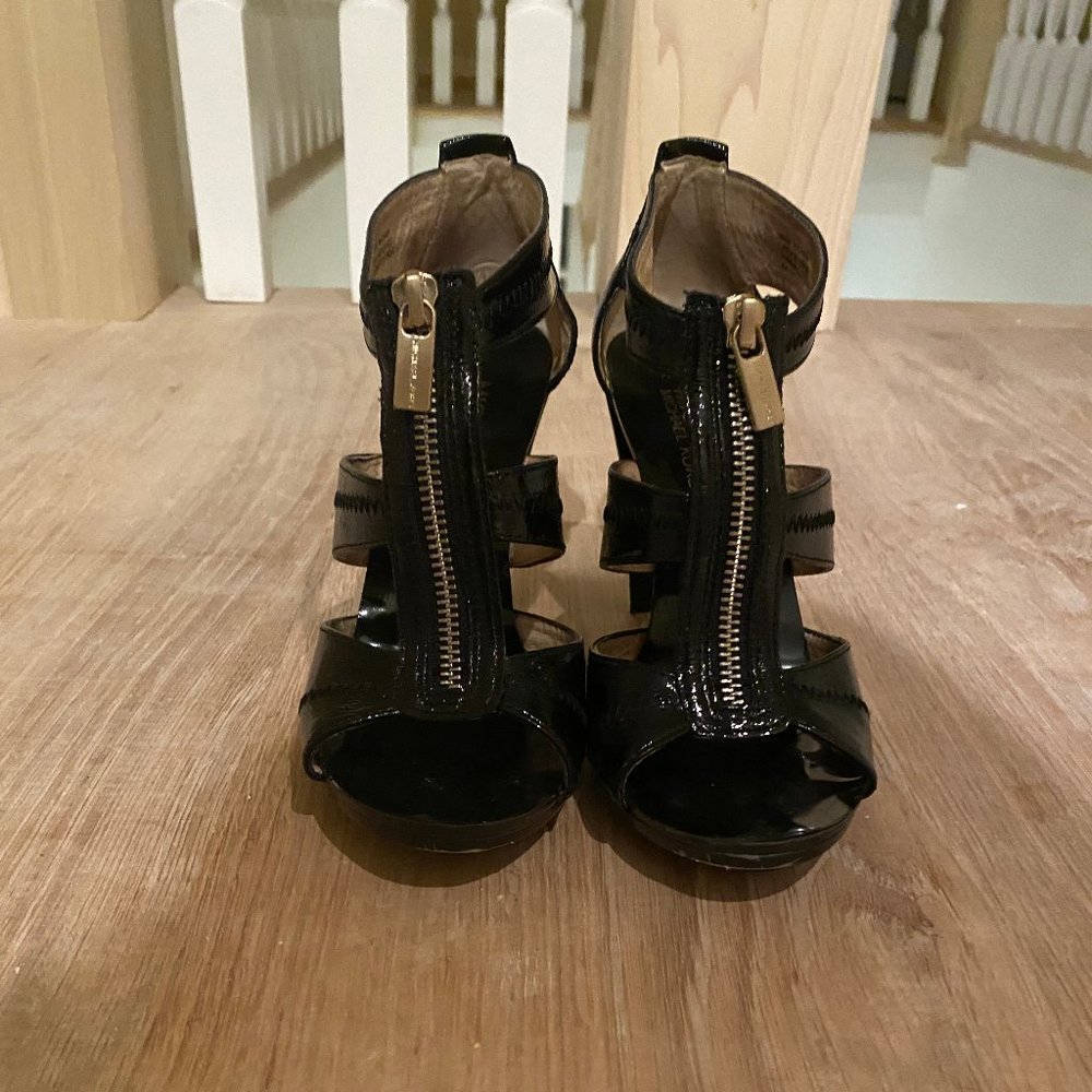 Black Gold Zipper Michael Kors Heel